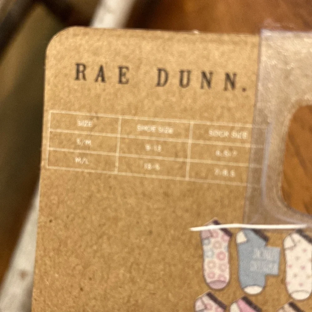 NWT! Rae Dunn GIRLS 10 PACK DONUT ANKLE SOCKS with 3 Bonus Hair Ties